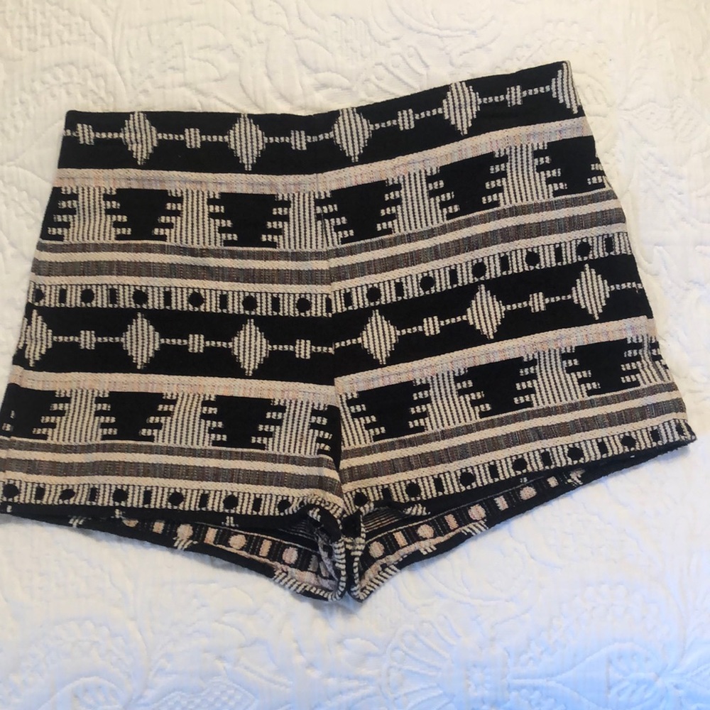Ecote shorts